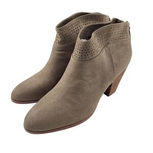 New Violet & Red Jackson Bootie Taupe Size 9